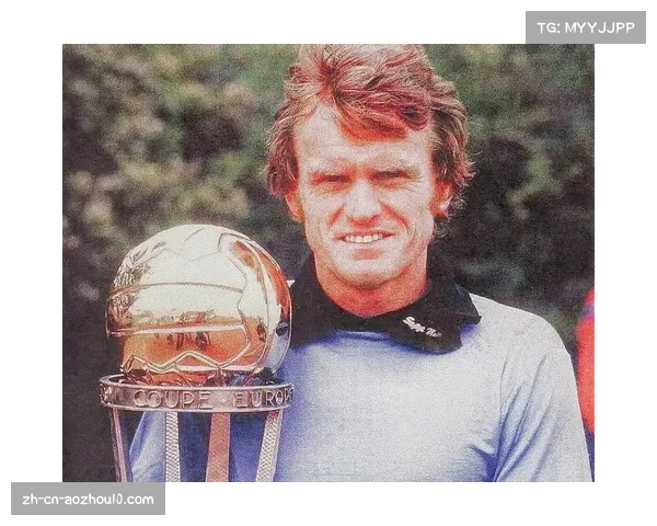 德国特尔施特根诺伊尔竞争 拜仁门将复出后状态决定主力归属